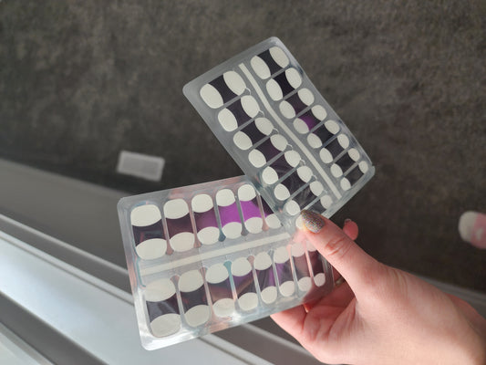 Dark Slate Gray Color Changing Black French Tip with Clear Transparent Background