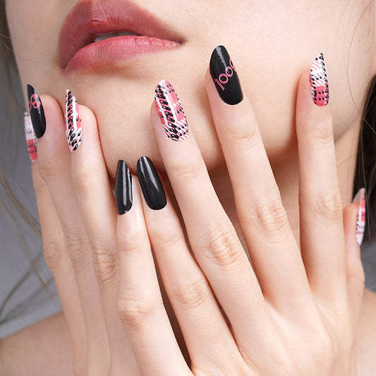 Bisque Pink White Black Plaid Zipper Pull Boo