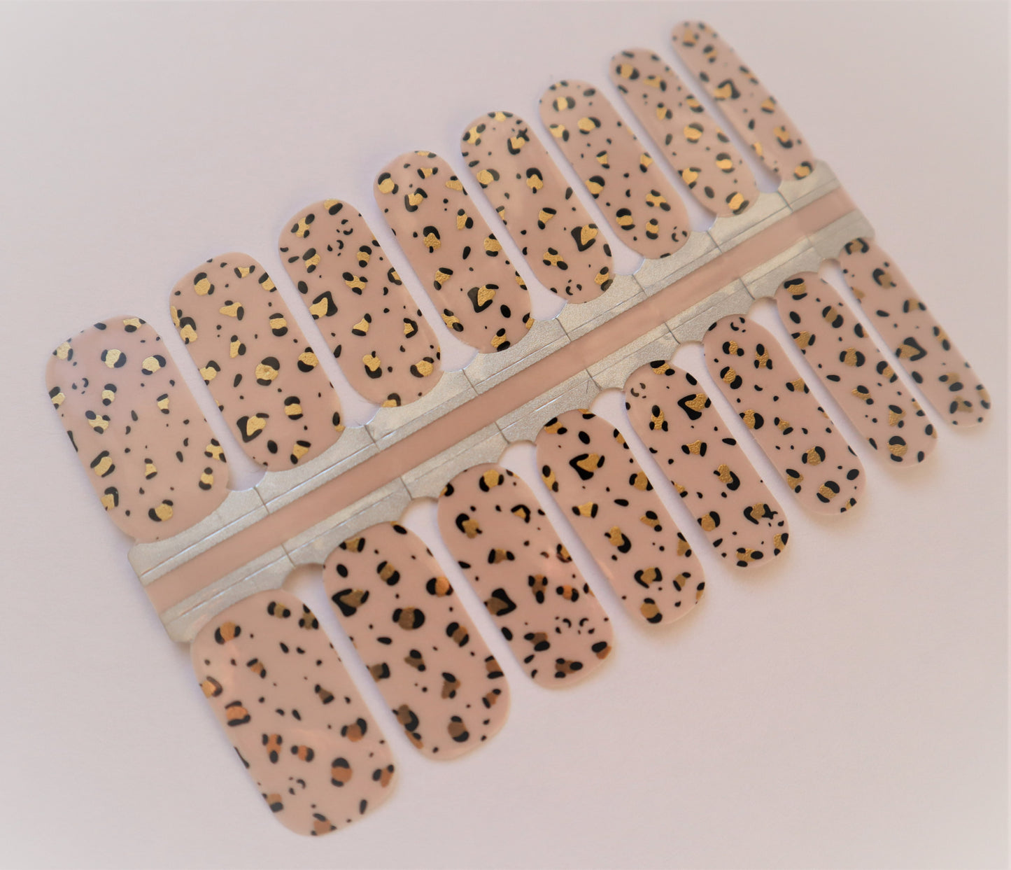 Light Gray Gold Leopard Print Nude Background