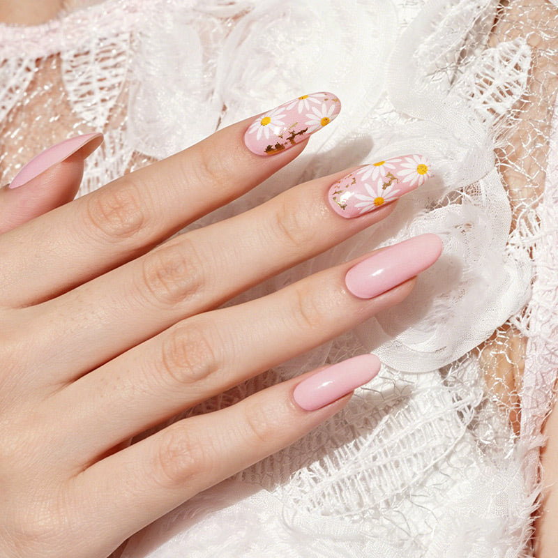 Pretty in Daisies