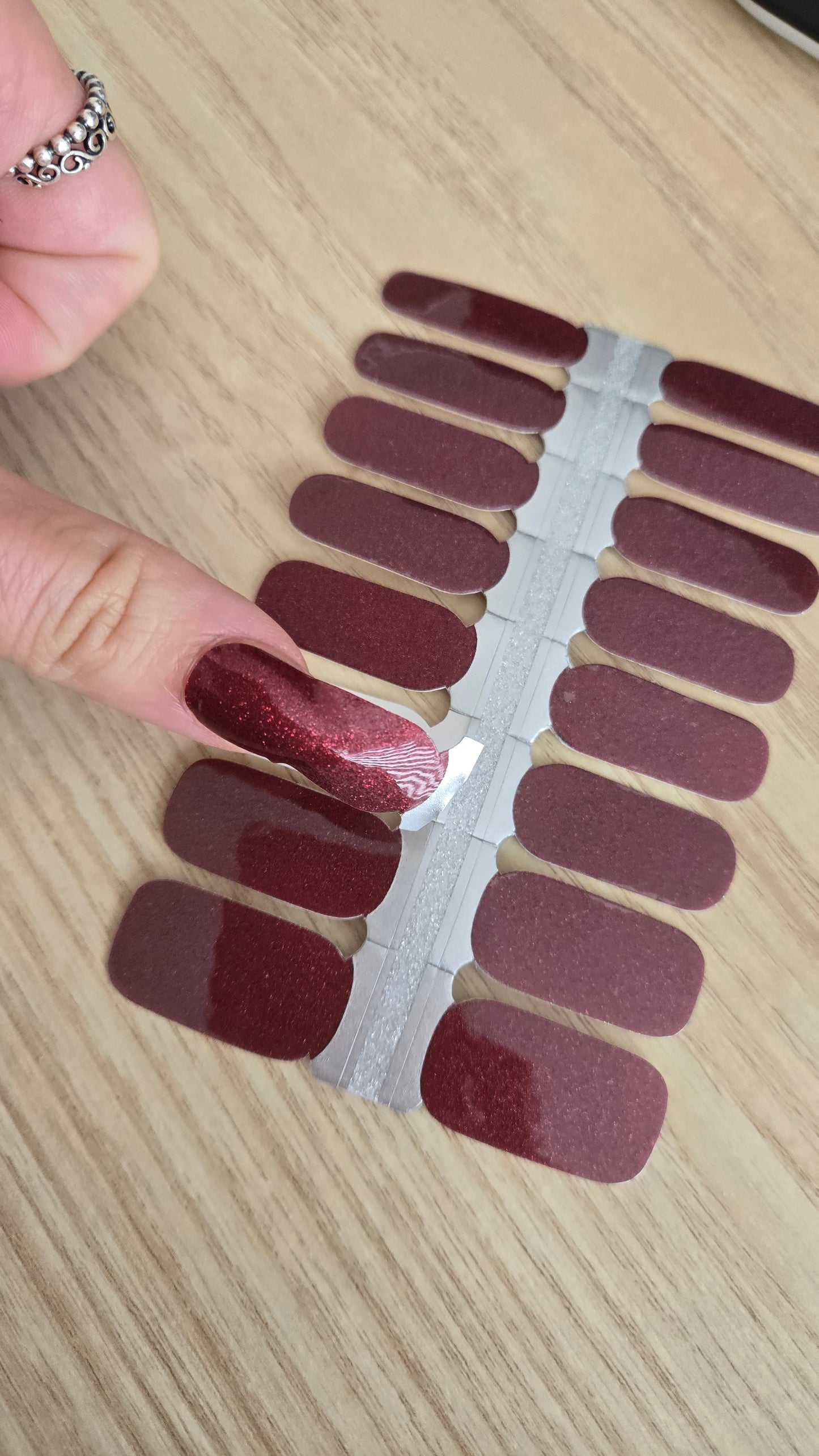 Tan Glitz & Rouge