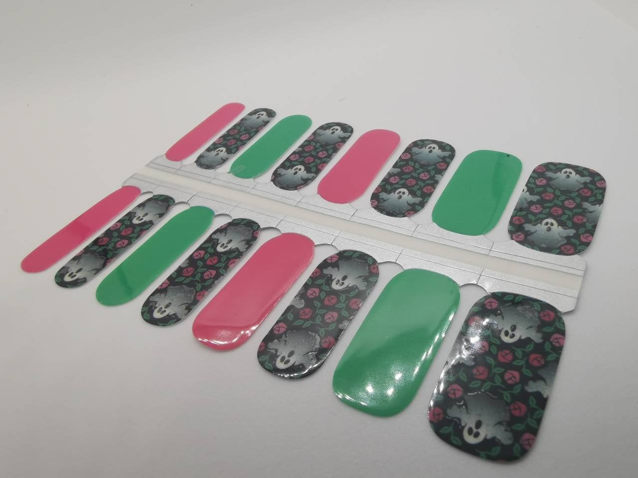 Dark Gray Ghosts and Roses Pink and Green Halloween