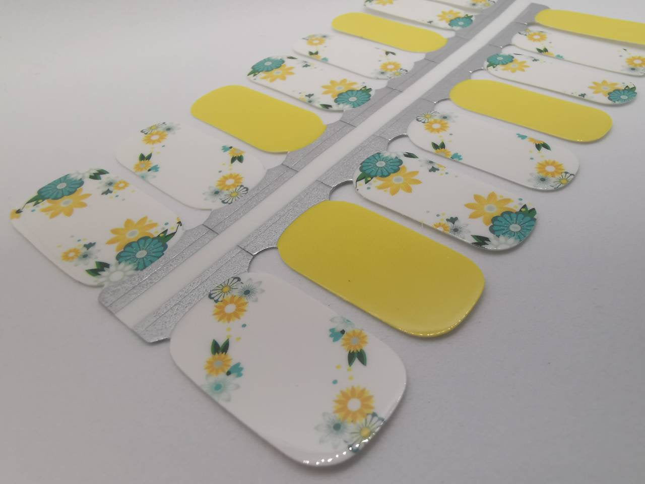Dark Gray Yellow and Teal Aqua Green Flowers Daisies with White Background